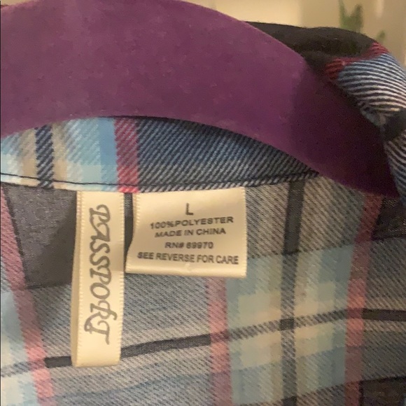 Plaid button up - Picture 3 of 3